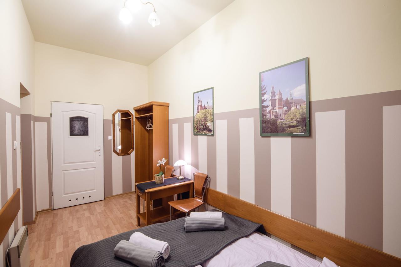 Golden Lion Guest Szewska 19 Апарт-готель 3*
