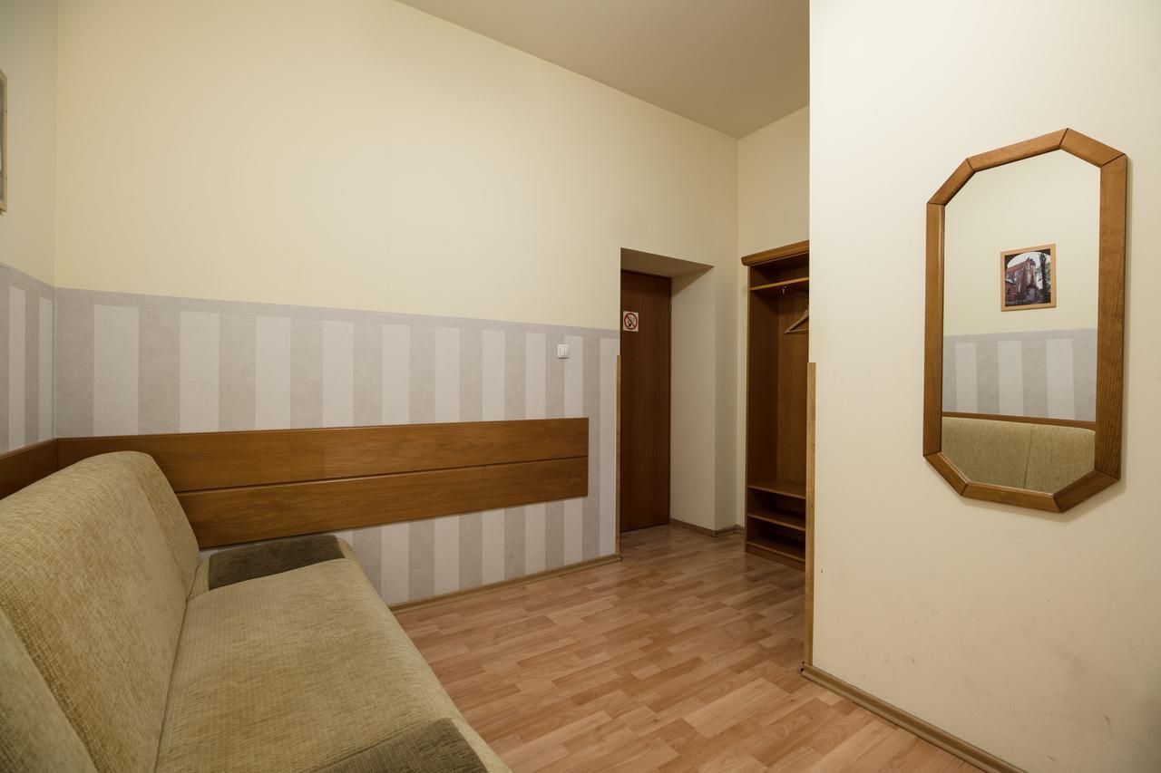 Апарт-готель Golden Lion Guest Szewska 19 3*