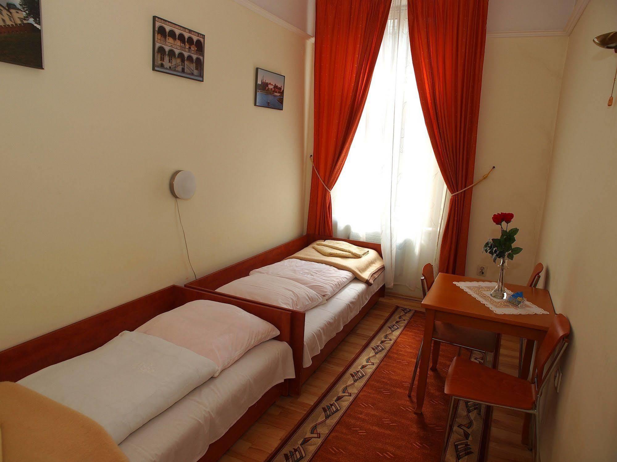 Апарт-готель Golden Lion Guest Szewska 19
