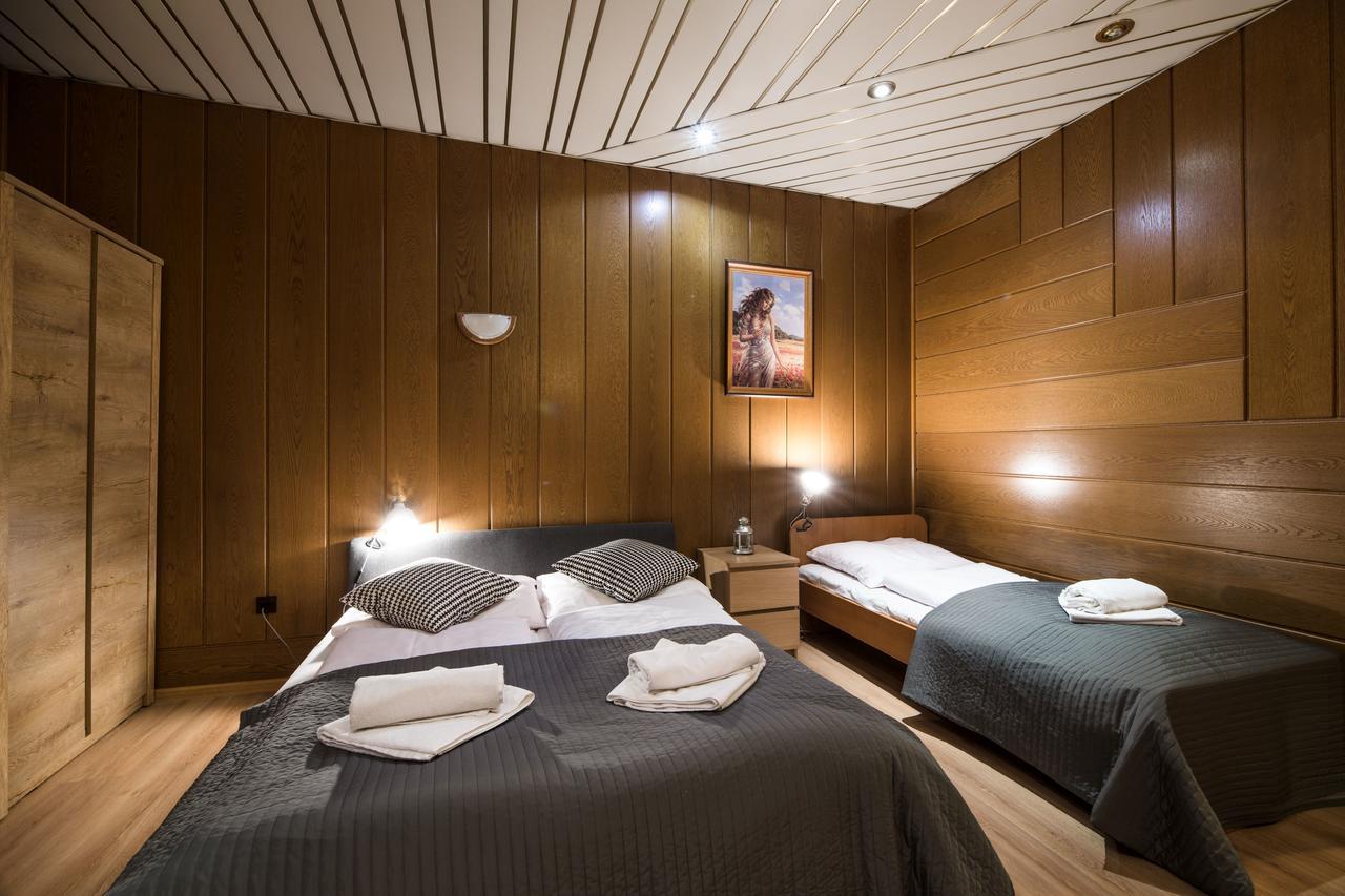 Golden Lion Guest Szewska 19 Aparthotel Cracovia